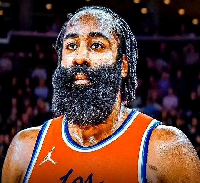 重要助攻引爆全场!,莱万多夫斯基意外战胜勇士比赛高潮迭起(莱万多夫斯基打破记录) 重要助攻引爆全场!,莱万多夫斯基意外战胜勇士比赛高潮迭起(莱万多夫斯基打破记录)