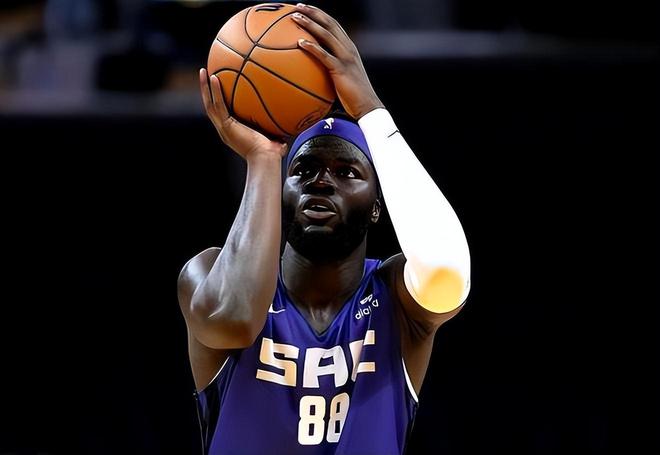 九游体育下载-波士顿凯尔特人内部会议纪要流出——冲刺阶段主帅复盘，亚冠使命明确，训练强度明显提升的简单介绍