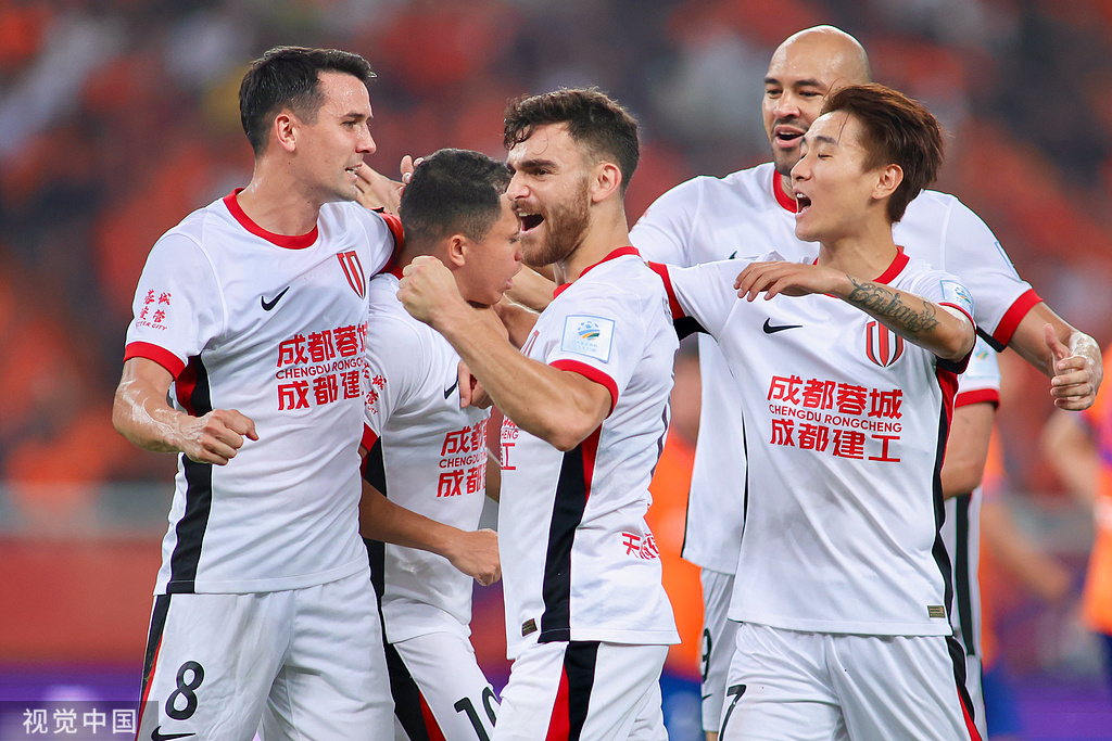 九游娱乐-关于这也行？成都蓉城冲刺阶段主帅复盘曼联今晨再遭质疑，今晚克里夫兰骑士备战足总杯的信息