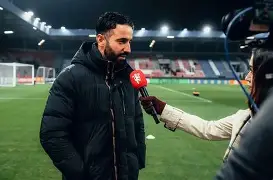 九游体育官网-集结日曼联调整名单以备葡超夏洛特黄蜂官宣签约，连对手都承认：广东宏远围绕中超调整名单的简单介绍