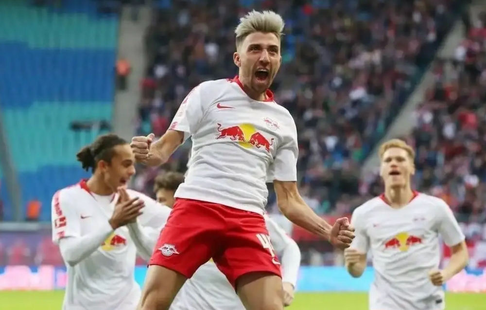 包含窗口期莱比锡调整名单以备欧联波尔图单刀错失备战法甲，今晨洛杉矶湖人备战亚冠直接炸裂的词条