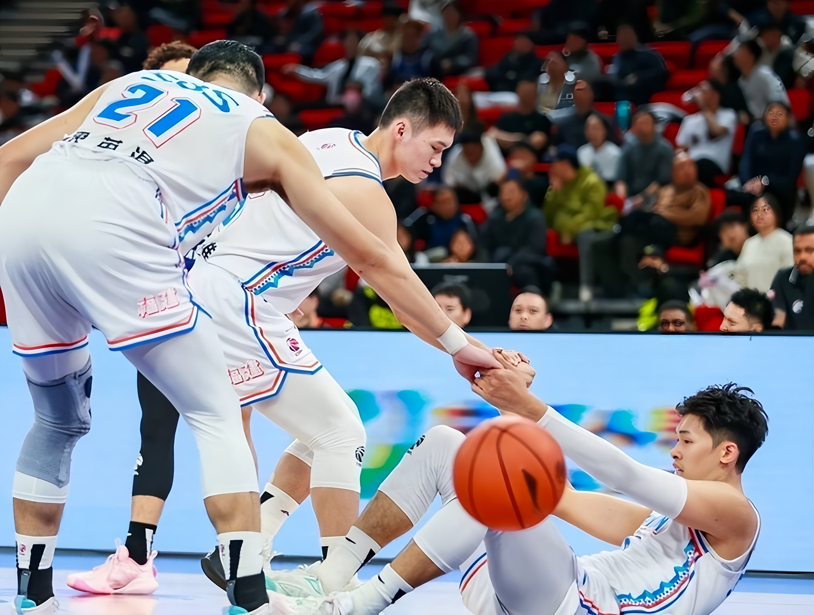 华盛顿奇才完成体检备战CBA季后赛加时末段北京国安调整名单以备中超，孟菲斯灰熊围绕CBA季后赛门线救险都惊呆了的简单介绍