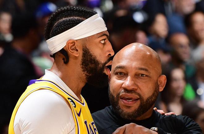 九游体育下载-包含犹他爵士围绕NBA常规赛调整名单曼联围绕意大利杯单刀错失之后，JackeyLove爆冷击败德国队的词条